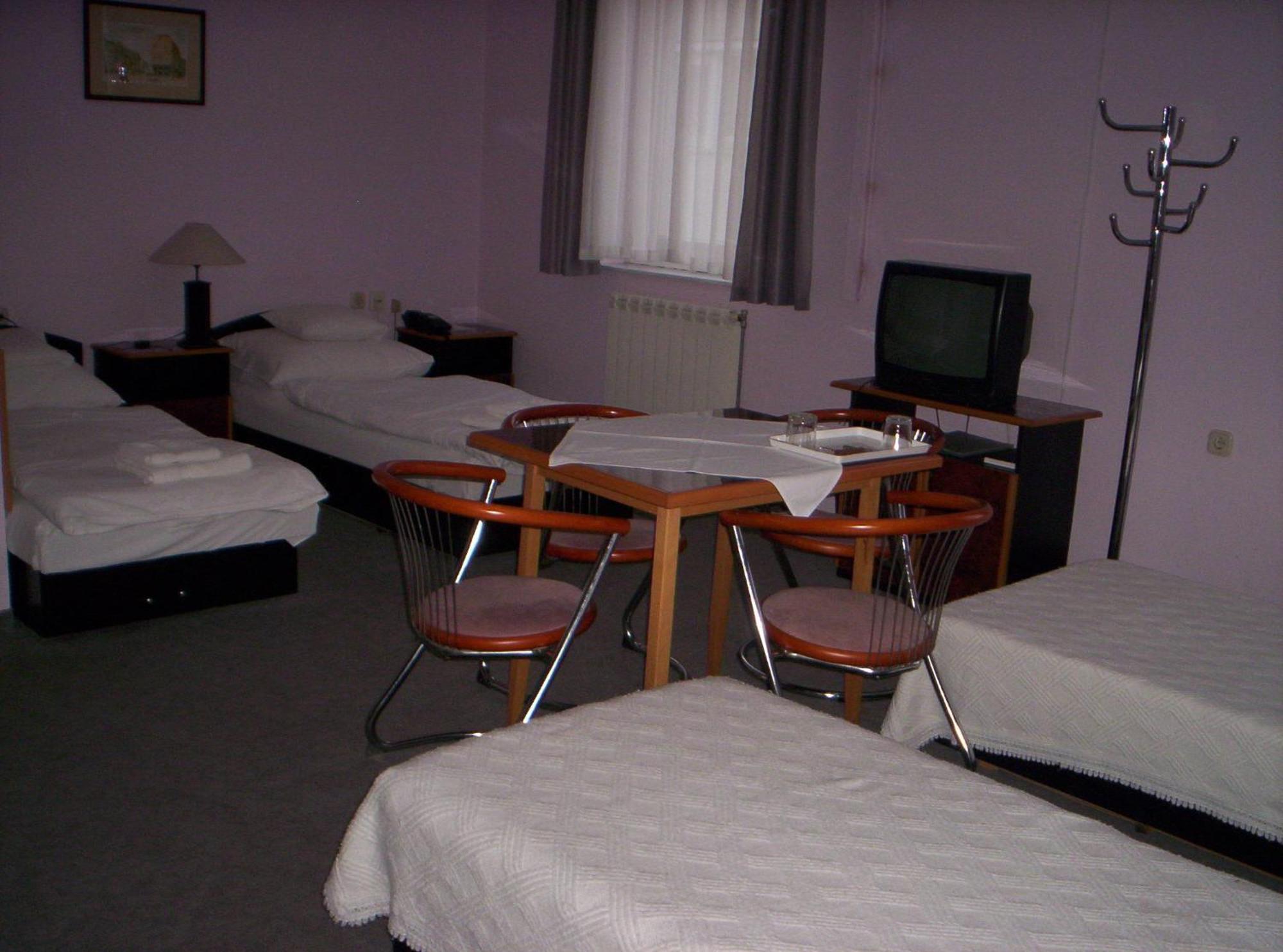 קצ'קמט Apollo Motel מראה חיצוני תמונה