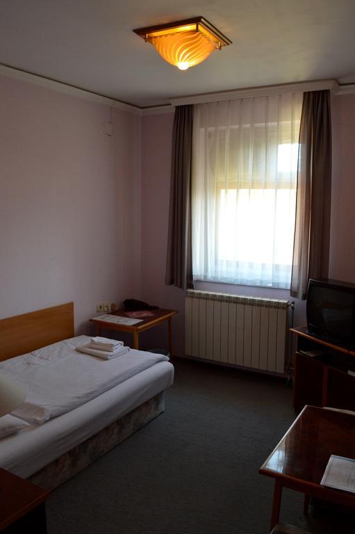 קצ'קמט Apollo Motel חדר תמונה